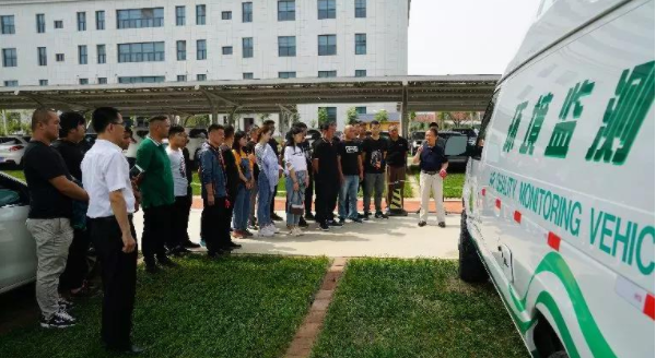 省环境监测中心组织环保设施向公众开放活动